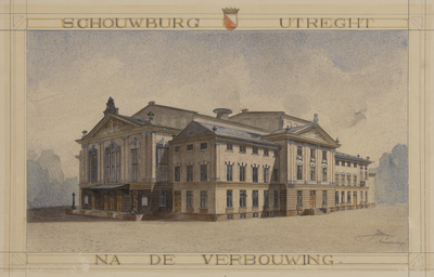 28778 Gezicht op de voor- en de zijgevel van de Stadsschouwburg (Vredenburg 70) te Utrecht.
